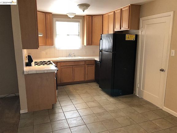 3rd image of 200 John Gildi Ave
