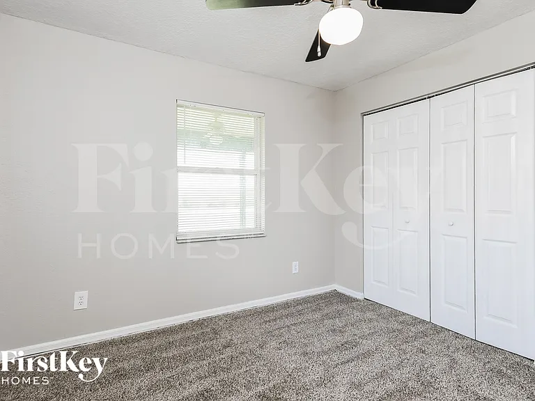 1323 Arrowhead Ct — Photo 11