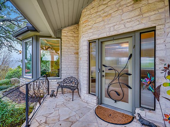 5th image of 8105 Bell Mountain Dr