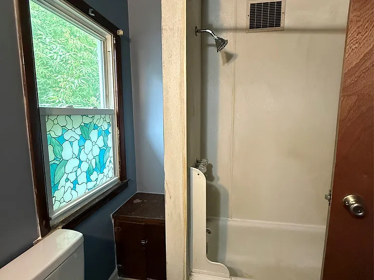 234 Grand Ave #3 — Photo 7
