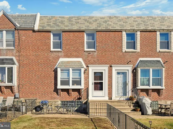 2243 Glenview St, Philadelphia, PA 19149