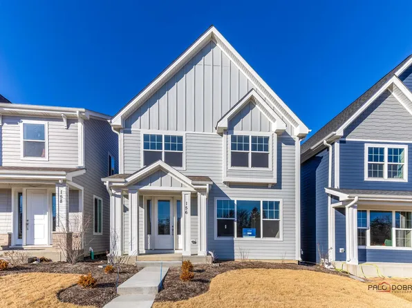 156 Roman Ln, Hawthorn Woods, IL 60047