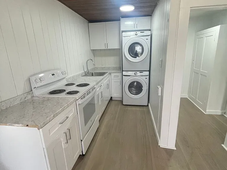 732 S Johnson Ave — Photo 13