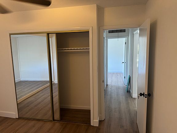 5th image of 2573 NE Palm Ave #A