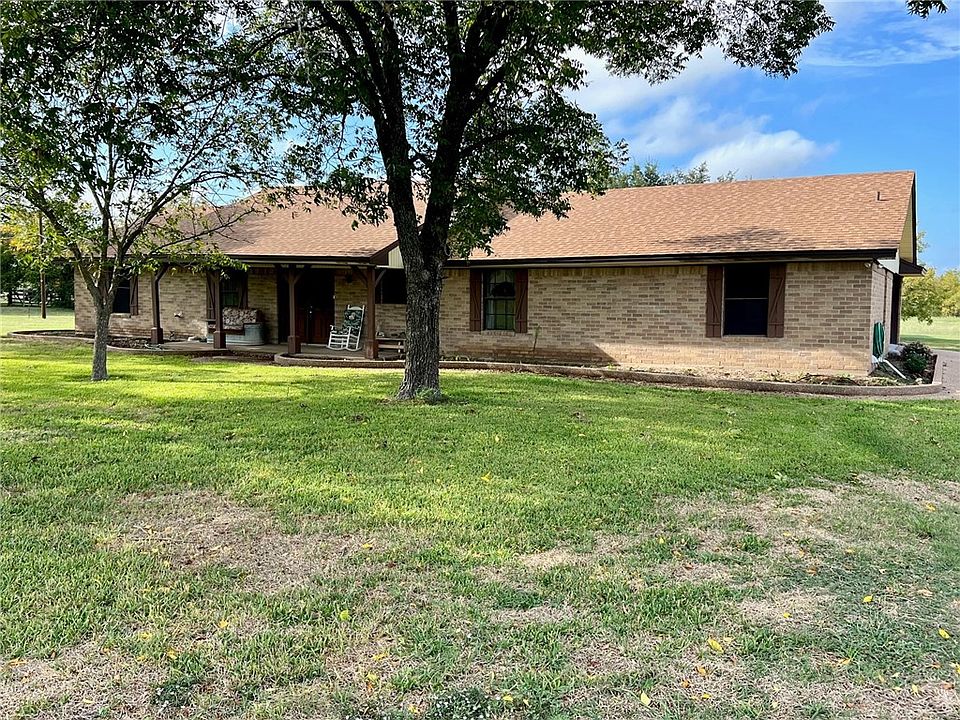 1st image of 1305 Woodcock Dr
