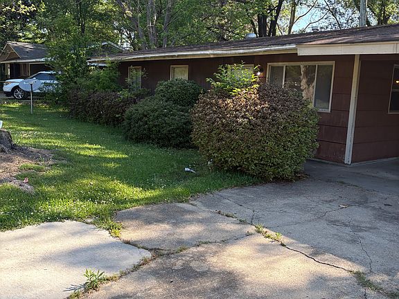 2nd image of 1546 David Dr