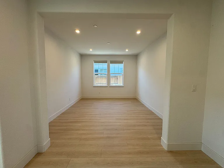 7602 Afonso Way — Photo 13