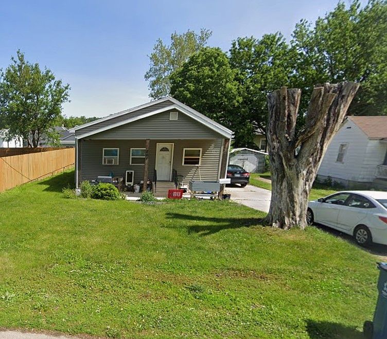 1st image of 204 Wallace St