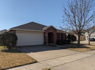 4620 Pangolin Dr, Fort Worth, TX 76244