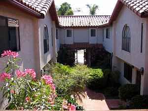 3rd image of 4525 Campus Ave APT 8