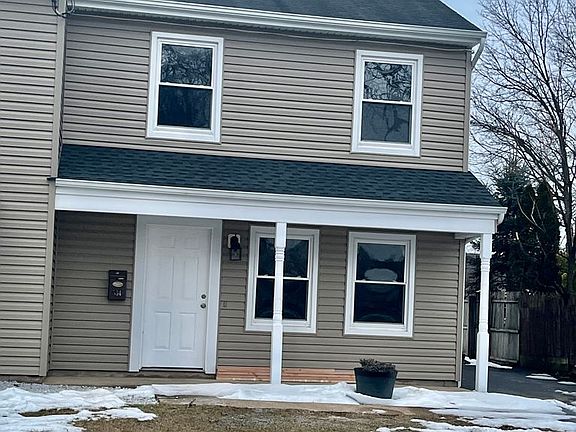 2nd image of 534 Voorhees Ave