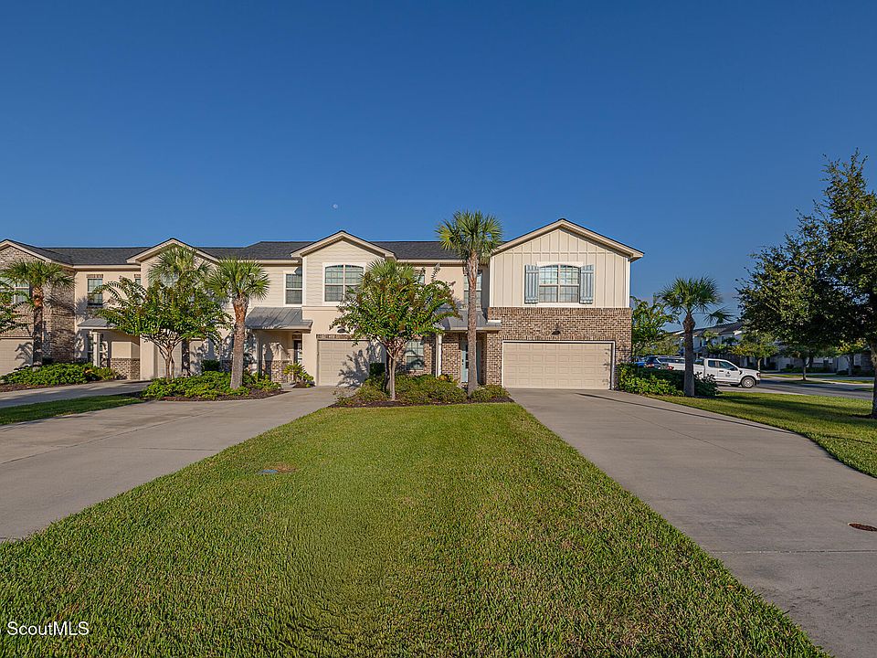 1st image of 704 Mariners Cir