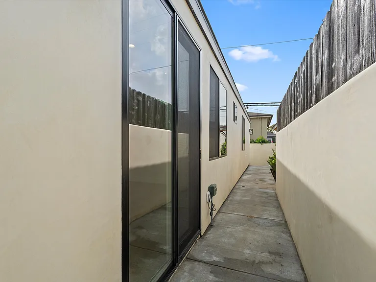 3811 Maine Ave — Photo 16