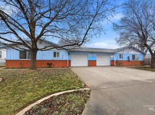 312 Denker Dr, Caldwell, ID 83605