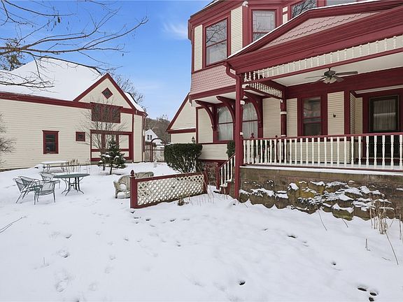 5th image of 160 Cuyler St