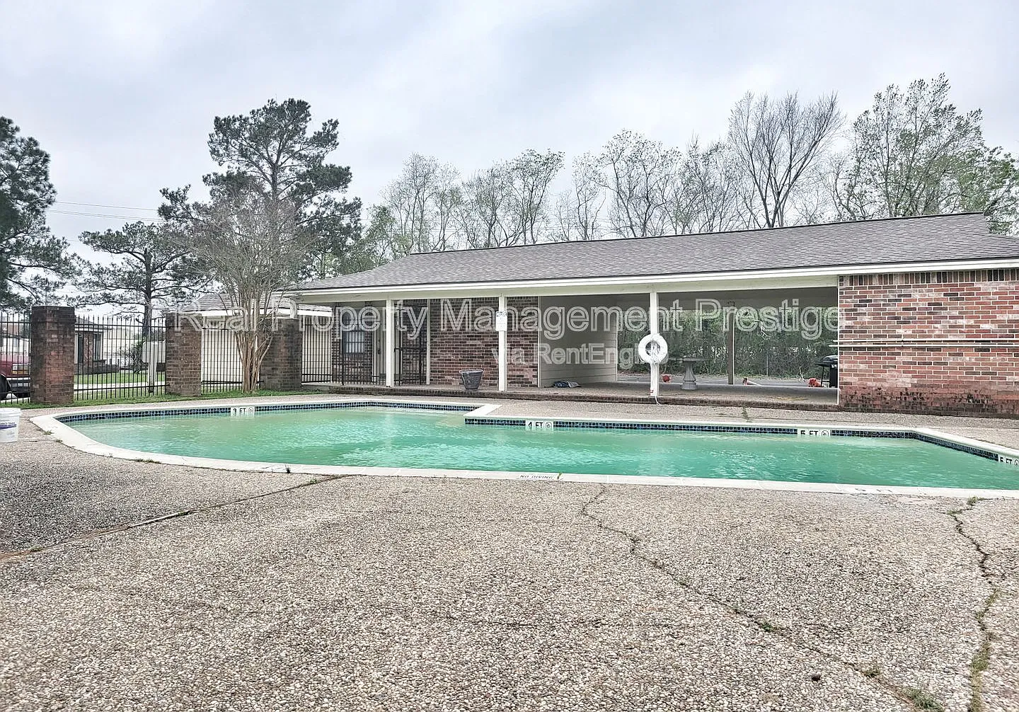 1 bed, 1.0 bath, 681 sqft, $895 — Photo 1