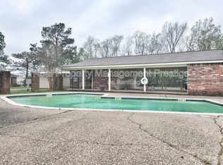 2501 Gulf Fwy APT 271, Dickinson, TX 77539