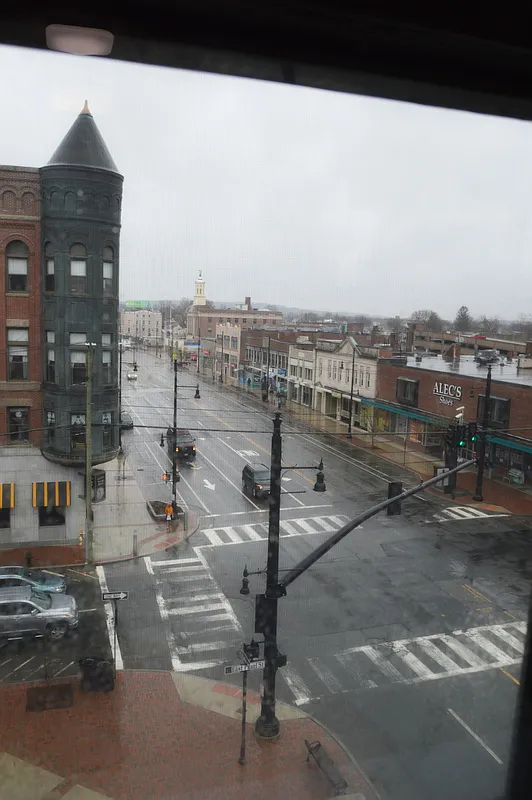 184 Main Street — Photo 2