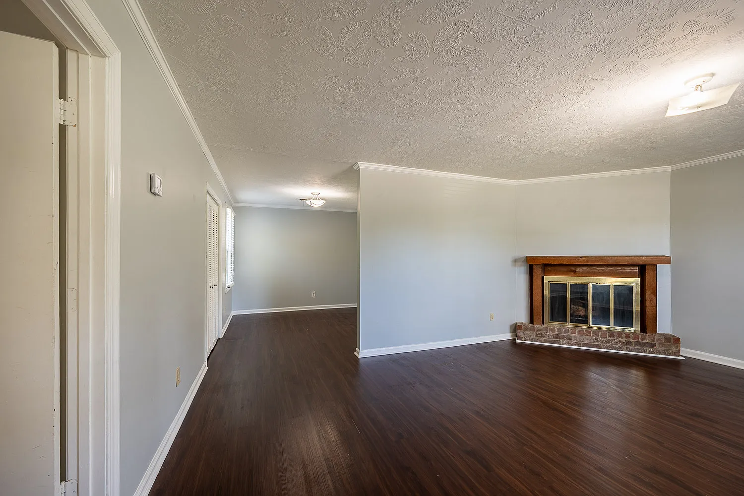2305 Oketo Drive - 1 — Photo 3