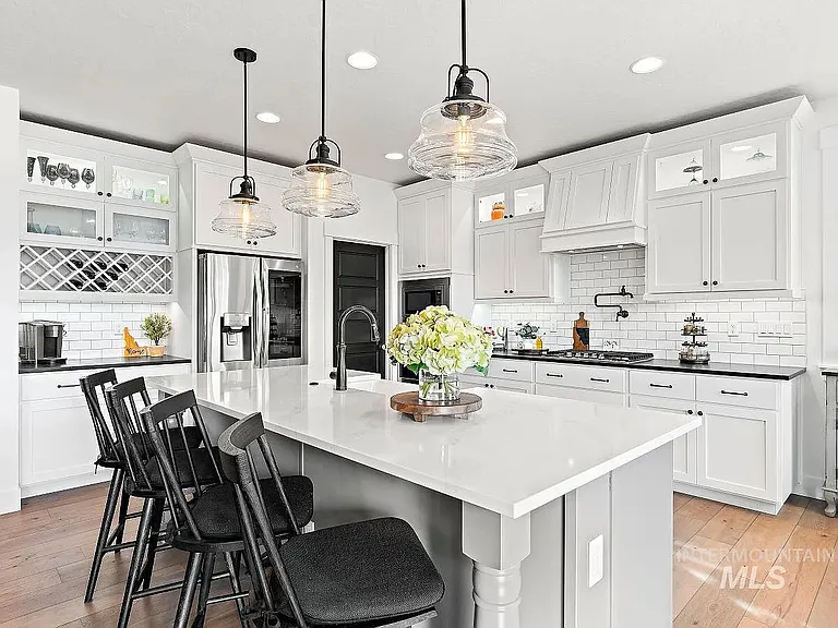 11843 W Castile Dr — Photo 13