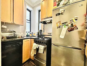 Rented by Century 21 Premier 