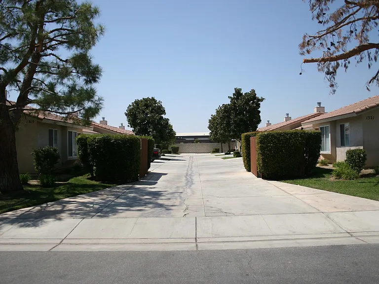 1321 Reddick Lane — Photo 18