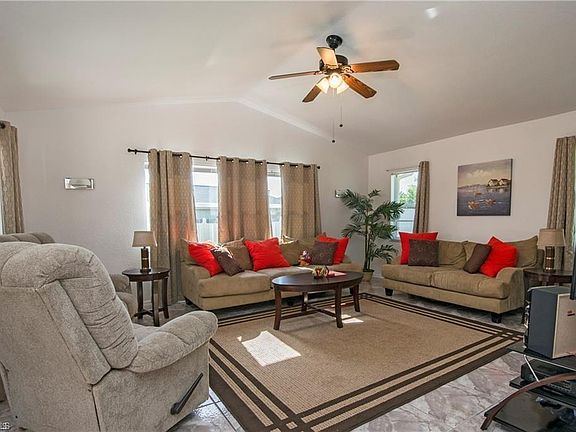 2nd image of 3323 Surfside Blvd
