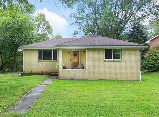 Willow Way, Irwin, PA 15642
