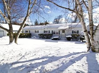 15 Lawrence St, Clinton, MA 01510