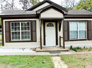 810 Choctaw St, Mount Pleasant, TX 75455