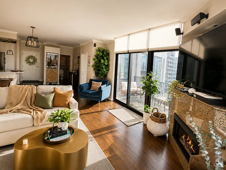 435 W Erie St #2108 — Photo 18