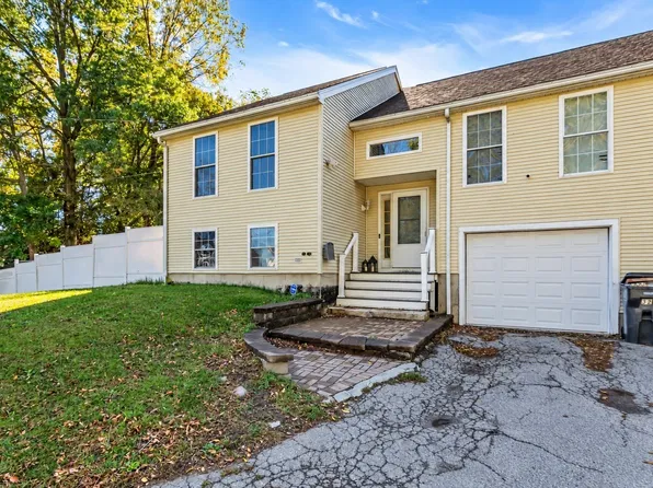 32 Marion St Unit 32, Haverhill, MA 01832
