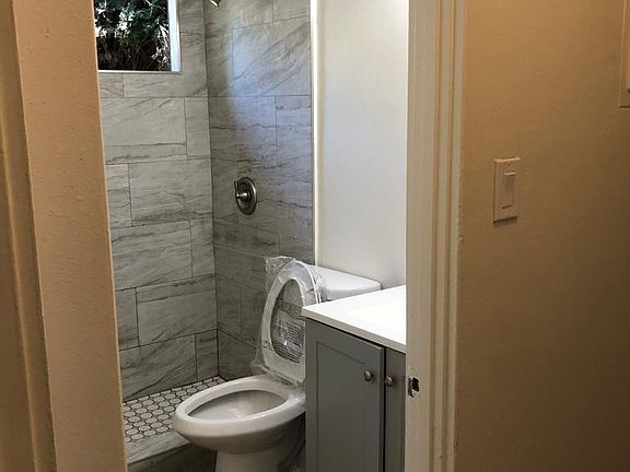 3rd image of 3408 Chapman St APT 7