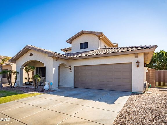 2nd image of 15937 W Custer Ln