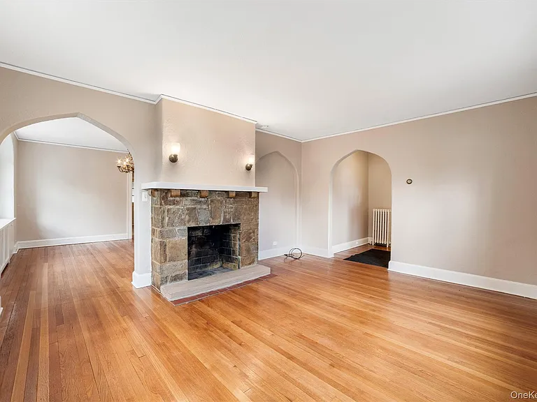 36 Woodland Ave #1 — Photo 6
