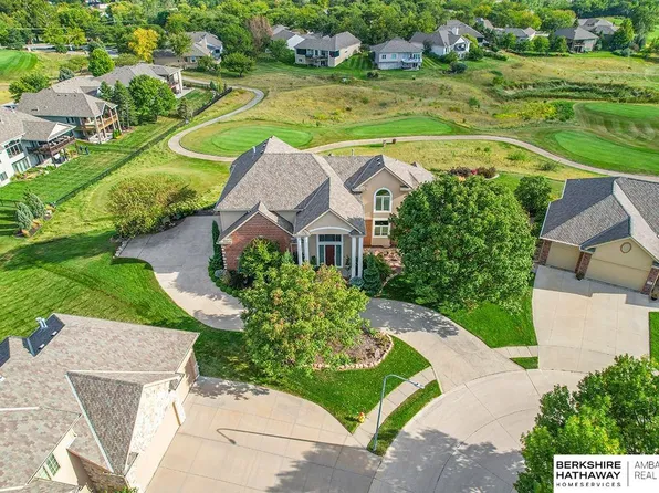 7407 N 116th Avenue Cir, Omaha, NE 68142