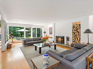 329 Central Dr, Briarcliff Manor, NY 10510