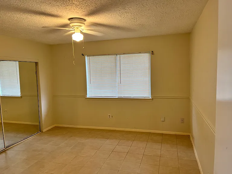 269 Willoughby Dr — Photo 17