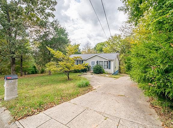4th image of 526 Aspen Dr