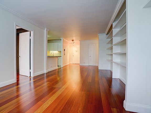 5th image of 155 W 68th St APT 208