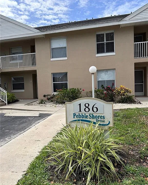 186 Pebble Shores Dr #103
