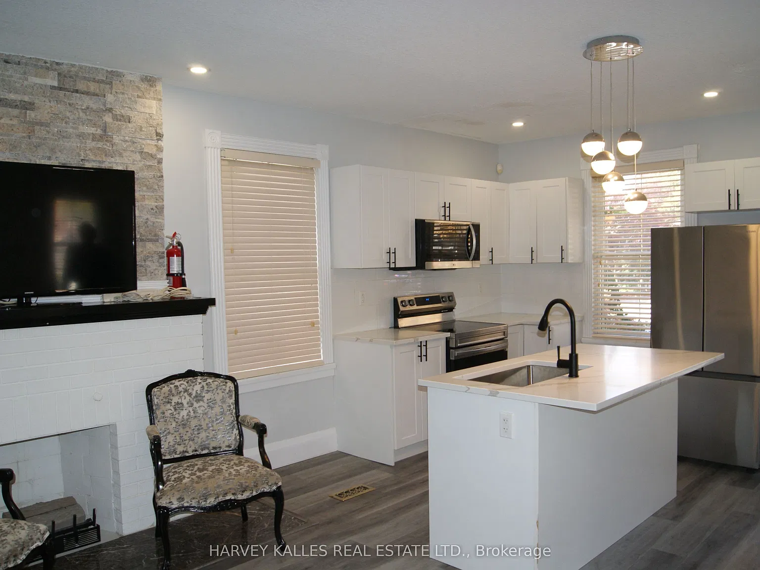 2 bed, $2,199 — Photo 1