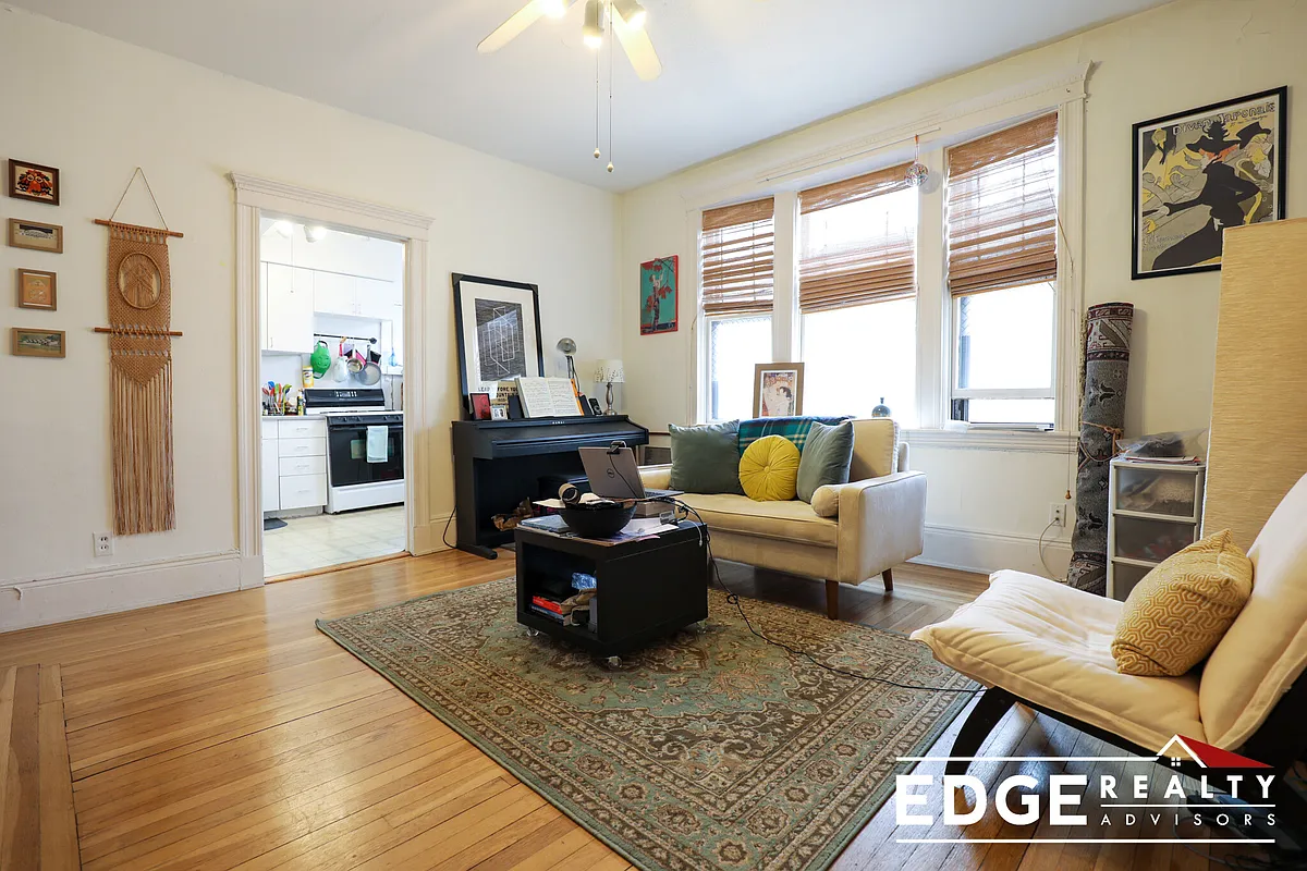 Building Photo - 5 Braemore Rd #23