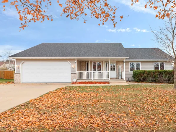 619 Birdie Ln, Poynette, WI 53955