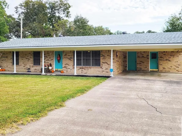 100 E Walters Blvd, New Boston, TX 75570