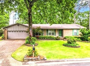 7600 Tomahawk Dr, N Little Rock, AR 72116