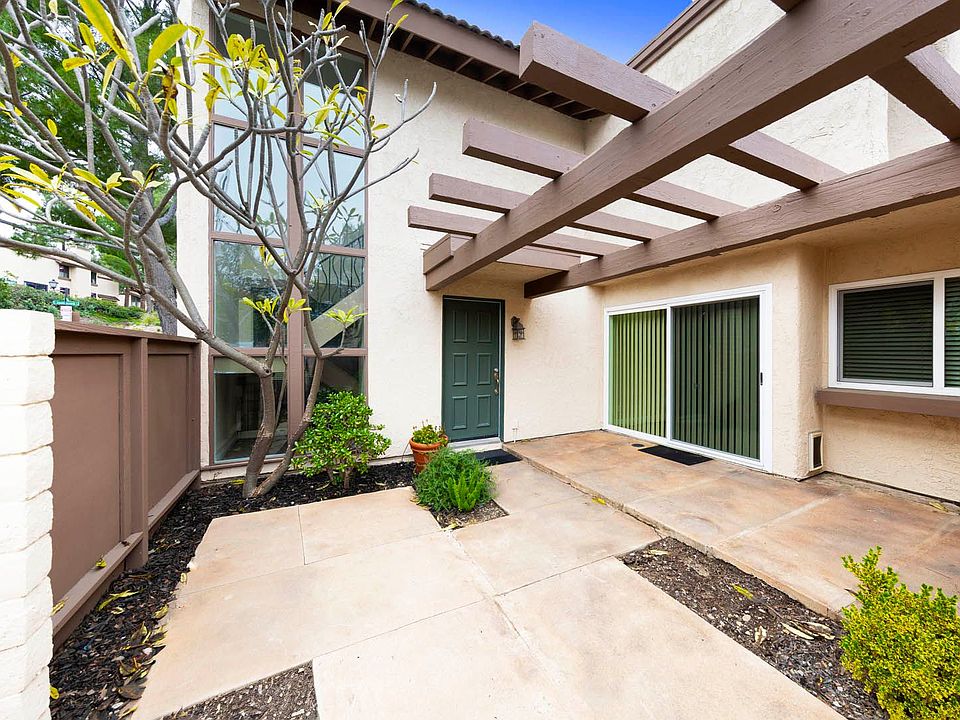 1st image of 257 S Vista Del Monte