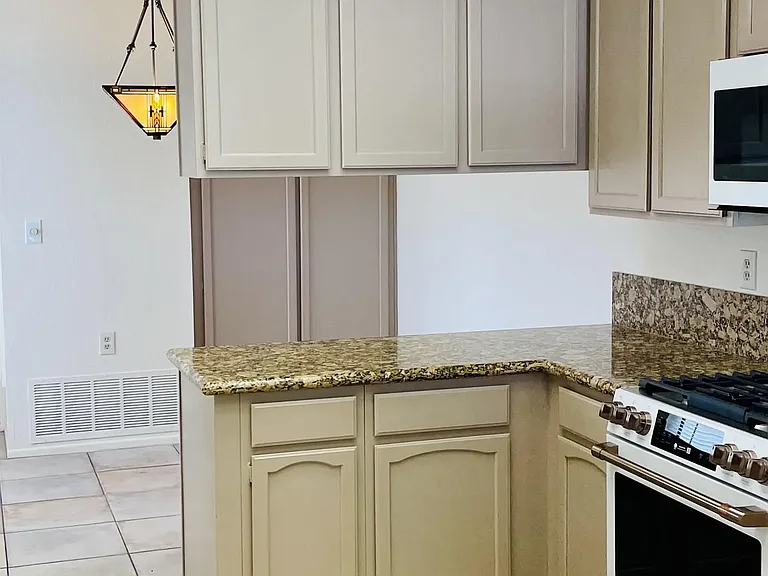 3488 Voyager Cir — Photo 9