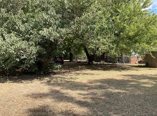 2906 E Elm St, El Reno, OK 73036