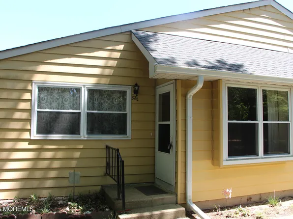 32C Yorktown Parkway #C, Whiting, NJ 08759